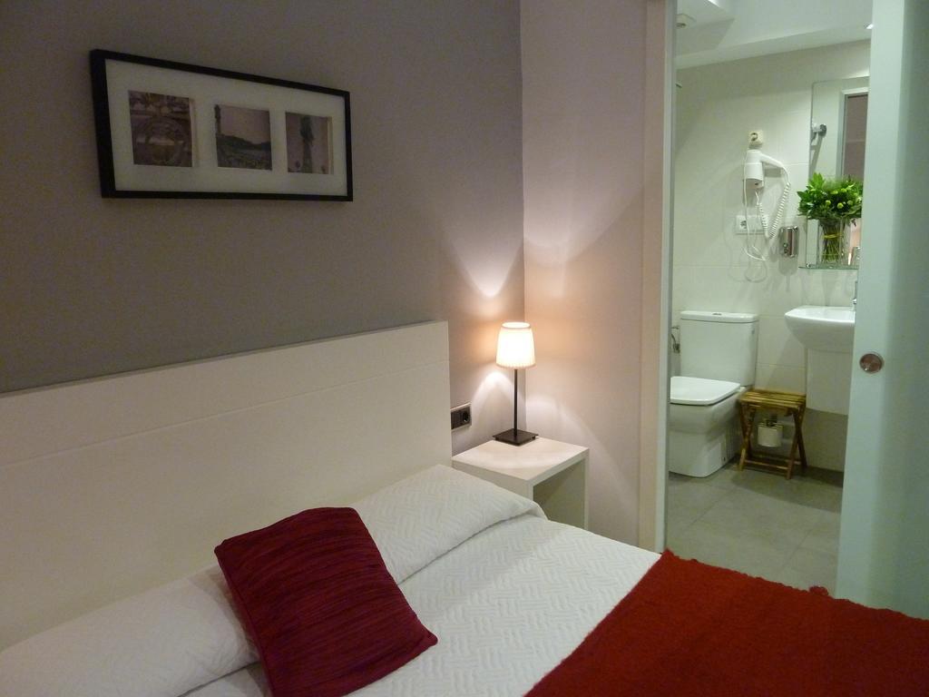 Pension Garate San Sebastian Room photo